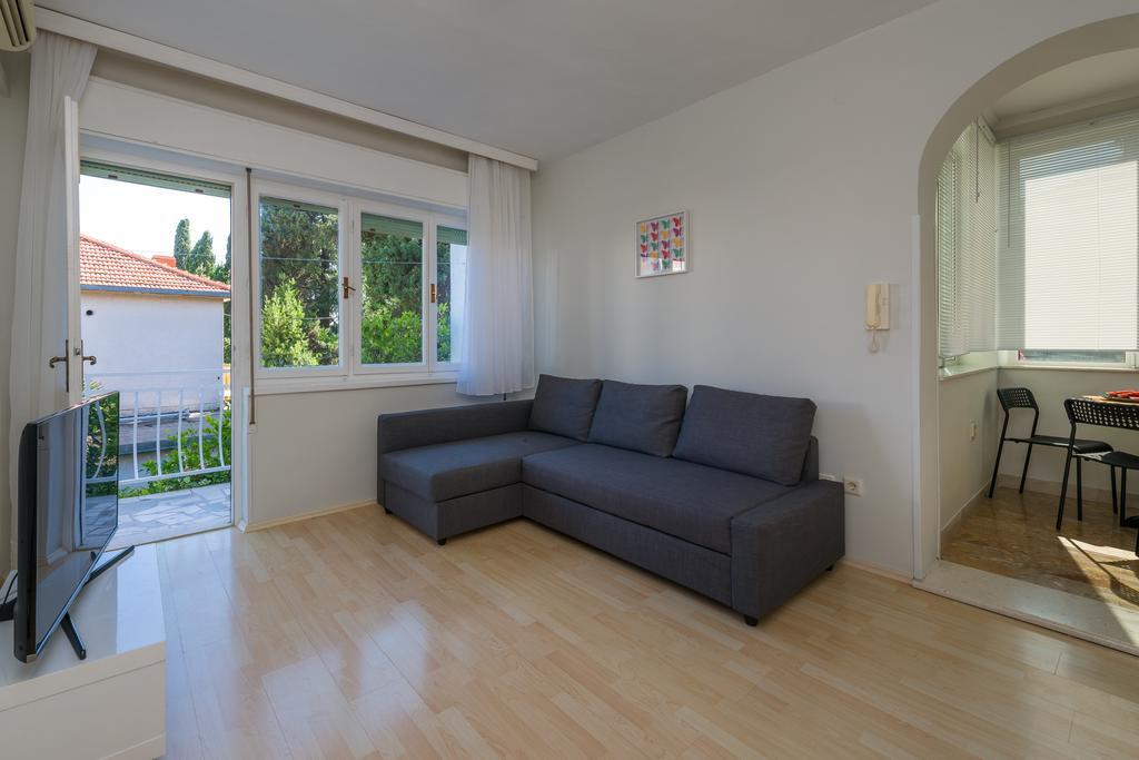 Garden Apartment Kaštela Pokoj fotografie